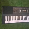Keyboard Yamaha PSR E343 Original Mulus Keyboard untuk pemula. 