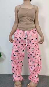 ชุดเซ็ตแฟชั่น  เสื้อกล้ามสีพื้น +กางเกงลายแมว สำหรับสาวๆ