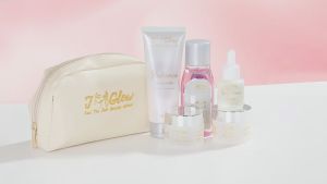 Jglow Skincare Paket Super Radiance membantu mencerahkan kulit wajah normal isi 5 item