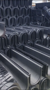 【Free shipping】HDPE-U type drainage ditch plastic drainage ditch Finished U-shaped Plastic Drainage