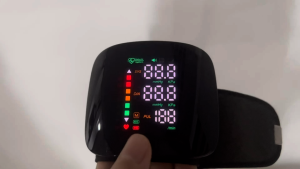 HD Large Screen Rechargeable Blood Pressure Digital Monitor With Voice Function Automatic Blood Pressure Monitoring Touch Screen Wrist Blood Pressure Monitor