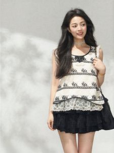 KEIKO | Áo Blouse Ren Pháp Cổ Điển