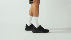 Kizik Athens 2 Blackout Mens Sneakers