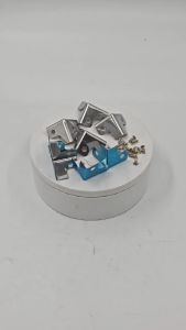 8Pcs/set Furniture Protection Wedge Box Cosmetics Cases Suitcase Iron Purses Chrome Silver Corner Stainless Steel Box