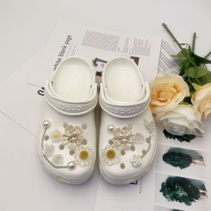 Shoes Charms Shoes DIY Accessories Pearl Flower Detachable Shoe Chain Set Shoe Flower Buckle for Hole Rubber Clogs