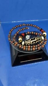 【Warranty Authentic】Very beautiful and Rare custom made 9 Eyes DZI Bead Necklace非常精美本店手工特制西藏红玉髓开运/转运九眼天珠+虎眼+红玛瑙石+泰国圣物LEKLAI(流铁)+小木珠颈链(此尺寸较适合男人佩戴(请参阅產品简介)