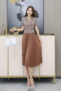 Long Pleated Dress for Women in Coffee Color Slimming Mid-Waist Summer Short Sleeve Mature Elegant Fashion High-End Work Clothing