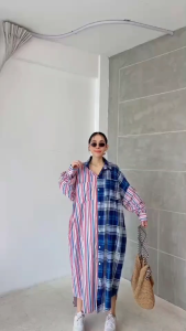 เดรสเชิ้ตผ้าคอทตอลอินเดียพิทพ์ลาย ดีไซน์เก๋ ทรงOversize กระดุมผ่าหน้า มีกระเป๋าอก  หน้าสั้น~หลังยาว มีกระเป๋าล้วง ☆แมตช์สีเก๋ไก๋สไตล์คอนทราส สวยสะดุดตา แพทเทิร์นใส่สบาย ใส่ได้หลายโอกาส ใส่ทำงาน~ใส่เที่ยว ตัวเดียวจบค่ะ❣️♡ความมีเสน่ห์ของผ้าอินเดีย งานบล็อค