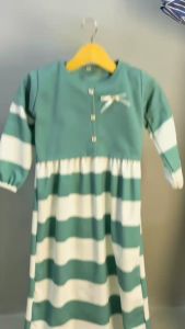 Gamis Anak Haniyah  837 LISFASHION Bahan Soft Knit Salur Variasi Kancing Pita