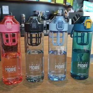 ขวดน้ำ กระติกน้ำพลาสติก แบบพกพา ขวดน้ำใส่ผลไม้ 800ml A0126