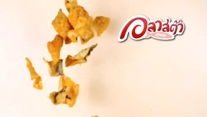 หนังปลาแซลมอนทอดกรอบ อลาสต้า 10 กรัม 12ซอง แถม 2ซอง คละได้