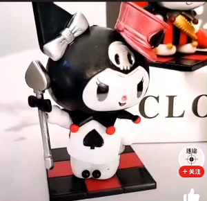Melody kuromi Poker Kingdom Figure Sanrio Mystery Box kuromi Ornaments Decoration Cute Birthday Gifts 克王国图Sanrio神秘盒子kuromi装饰品装饰可爱生日礼物