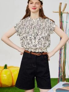 Retro Floral Print Short Shirt Vintage round Neck Waist Cinched Versatile French Style Top for Young Women Summer 2024