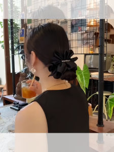 Kẹp Tóc Hình Dâu Tây Phong Cách Hàn Quốc Mới 2025 Kẹp Tóc Nữ Kiểu Tóc Tròn Thấp Xếp Ly Lưới Đầy Đủ Cảm Giác Sang Trọng