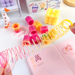 12Pcs Party Gif Magic Smiley Spring Rainbow Circle Toys Boys and Girl Gift Lootbag Fillers / Paninda