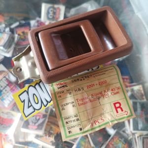 Handle bukaan pintu Kijang Toyota KF40 KF50 bagian dalam