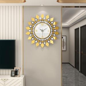 Modern Creative Fashionable Luxury Clock