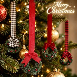 3x Christmas Mini Wreath with Red Berry Small Hanging Decoration Ribbon Bow Jingle Bell Pinecone Berry Bowknot Party Ornament