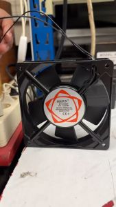 Kipas Pendingin Efisien 12cm: Cooling Fan AC 12 x 12 x 2.5 cm