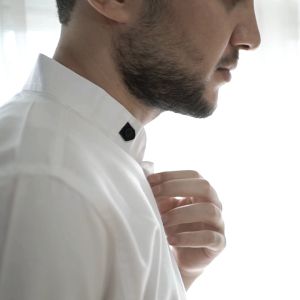 Baju Kemeja Koko Muslim Pria Dewasa Pendek Kancing Koko Kemko Dzaky Broken White
