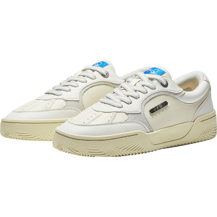 kyrie irving skate shoes