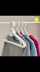 ไม้แขวนเสื้อพลาสติกอย่างดี KEYWAY [หนาพิเศษ 0.8 ซม.] รุ่น HG-799 (1 ลัง มี 20แพค) (คละสี)