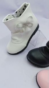 รองเท้า MA225 บูทหุ้ม 3สี ขาว ชมพู ซิปข้าง S26-36 ติดดอกไม้ พื้นเตี้ย มีซิปข้าง มากขึ้น 45-50 กรัม