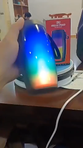 Pembesar Suara Bluetooth 5.0 LED Pembesar Suara Stereo Tanpa Wayar TWS Sejati Dengan Kualiti Bunyi Super Bass Dan HiFi ZQS1202