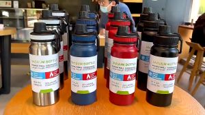 Double Wall Stainless Steel Insulated Thermos Vacuum Flask Sport Tumbler With Handle Hot & Cold Vacuum