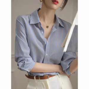 เสื้อเชิ้ตผู้หญิงแขนยาวลายทางสีน้ำเงินสไตล์ฮ่องกงย้อนยุค ทรงหลวม บาง ดีไซน์เก๋ไก๋ สำหรับใส่ไปทำงาน