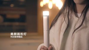 เซลฟี่ 2in1 กล้อง Gopro โคมไฟ LED 1.5 วัสดุอลูมิเนียม+ABS สามารถพับได้ พกพาสะดวก อินเตอร์เฟซที่ขยายได้