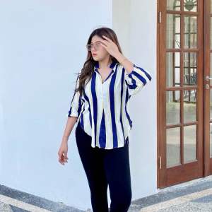 Kemeja Blouse Jumbo Strip Salur Wanita bahan tebel bukan tipis