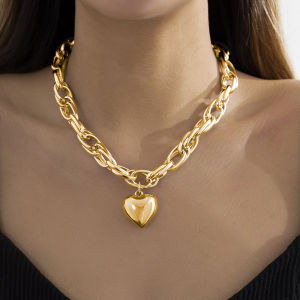 High-Quality Punk Big Heart Pendant Necklace: A Stylish Statement