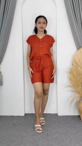 Setelan pendek kancing wanita vneck oneset