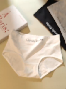 12PCS Seamless Panty Mid Waist Ice Silk Womens Panties Underwear Cotton Panty Comfortable Antibacterial buttocks lifting stretch panties