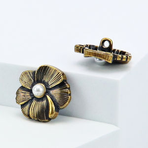 Nút Kim Loại Màu Bạc Mờ Thiết Kế Hoa Ba Chiều Thanh Lịch Nút Áo Len Cardigan Nút Áo Khoác Cao Cấp Nút Trang Trí Gia Đình