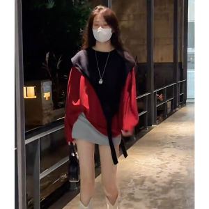 ชุดสเวตเตอร์แขนพองสไตล์เกาหลีหลวมๆ สำหรับผู้หญิง ชุดกระโปรงสั้น ชุดคลุมไหล่ ชุดสามชิ้น สวมใส่สบาย ฤดูใบไม้ผลิและฤดูใบไม้ร่วง