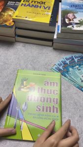 Sách - Ẩm Thực Dưỡng Sinh (Tác Giả Bùi Quốc Châu) - Newshop