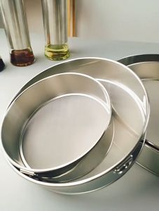 Kitchen Mesh Flour Sifter Stainless Steel Flour Sieve Fine Mesh Oil Strainer Sifter Sugar Filter Baking Tools Kitchen