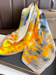 Elegant Silk Square Scarf for Women Mom Style Gift Box Small Tie Spring Autumn Mulberry Silk Floral Print British Style Accessories