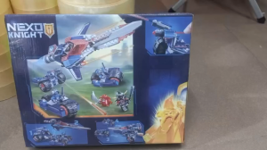 Đồ chơi lắp ráp Ne.xo 10488 70315 - Siêu Chiến Xa của Hiệp Sĩ Claybot - 379 chi tiết