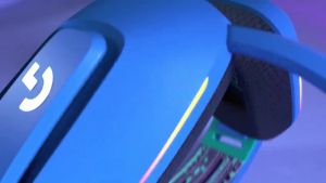 Logitech G733 Lightspeed Wireless Gaming Headset with Suspension Headband