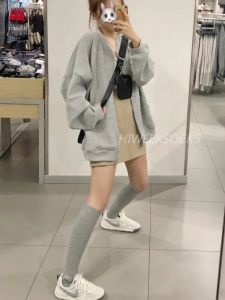 Womens Mid-calf High-calf Pure Color Socks Black Cotton Moisture-wicking All-season Stackable Socks Personality Brand New