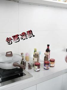 SHENYUAN | Multi-Function Wall-Mounted Kitchen Storage Box with Suction Cup