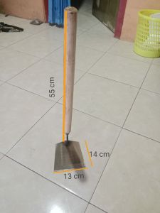 cangkul mini gagang kayu