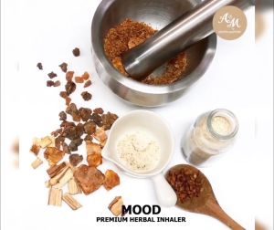 Aroma&More มออด โบราณการสูดดม กลิ่นหอมสดชื่นหอมเย็นชื่นใจ หอมโล่งจมูก 3g