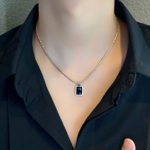 Men's Titanium Steel Necklace: A Minimalist Design Clavicle Chain