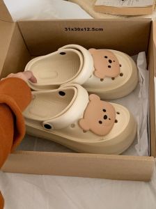 รองเท้าแตะ EVA สไตล์หมี รองเท้าแตะชายหาดฤดูร้อนสำหรับผู้หญิง ส้นเตี้ย พื้นหนา รองเท้าแตะกลางแจ้งแบบสองทาง รองเท้าแตะแบบสวมสบาย สไตล์ Kawaii