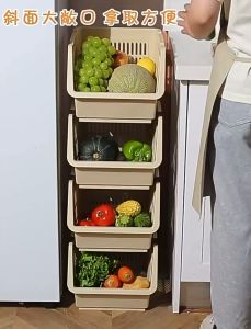 Kitchen Storage Basket with roller Plastic multi-layer storage basket 塑料多层置物篮子