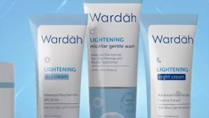 Wardah Lightening Series